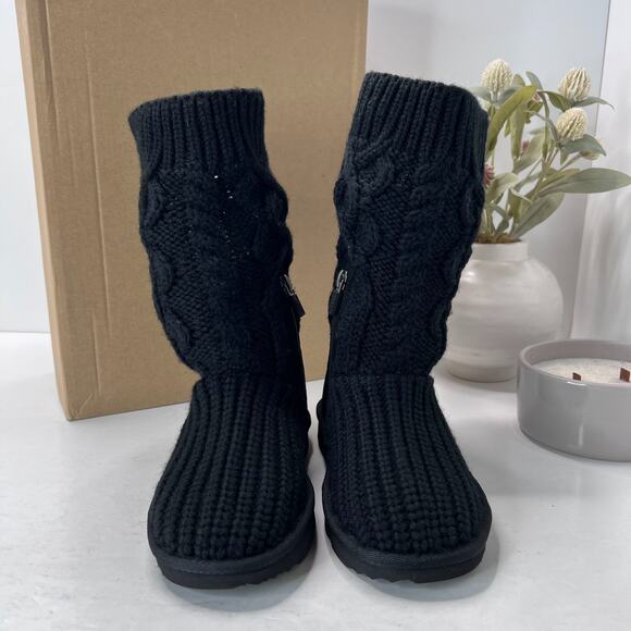 UGG Classic Cardi Cable Knit Boots Foldable Side Zip Black Kids 12 NWB - Picture 2 of 16